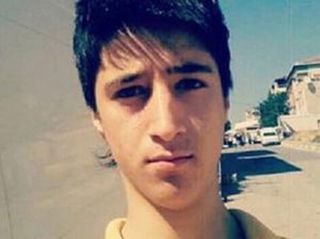 First confirmed dead in Turkey (BusinessInsider) "According to Reuters, Turkish doctors' association TBB announced today that a 20-year-old Turkish man named Mehmet Ayvalitas died when a taxi drove into a group of protesters on an Istanbul highway." 