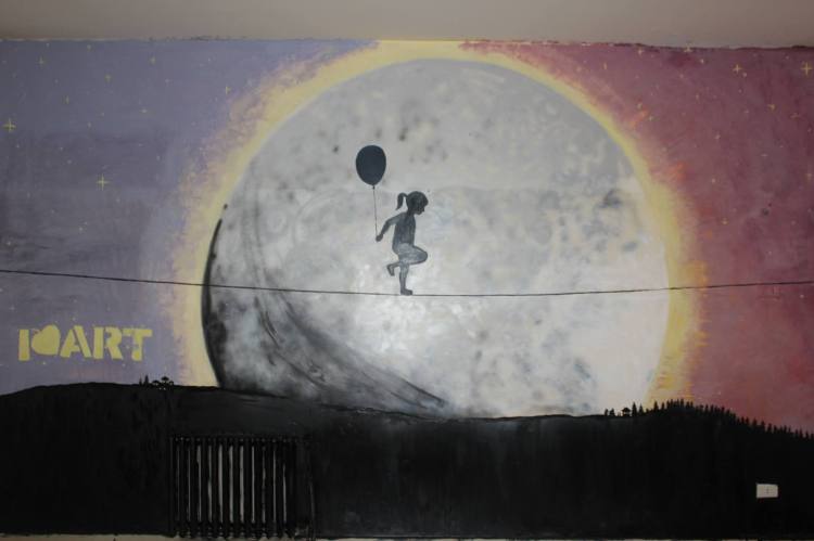 I leaf art the eclipse and the girl